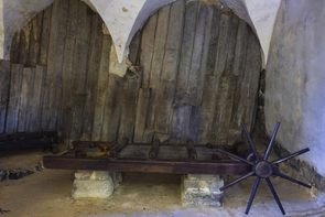Torture chamber in the castle’s Granary Torture chamber in the castle’s Granary