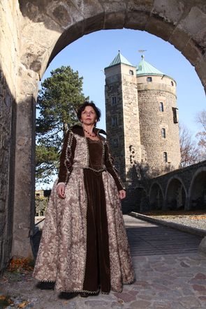 Gräfin Cosel führt durch Burg Stolpen Gräfin Cosel führt durch Burg Stolpen